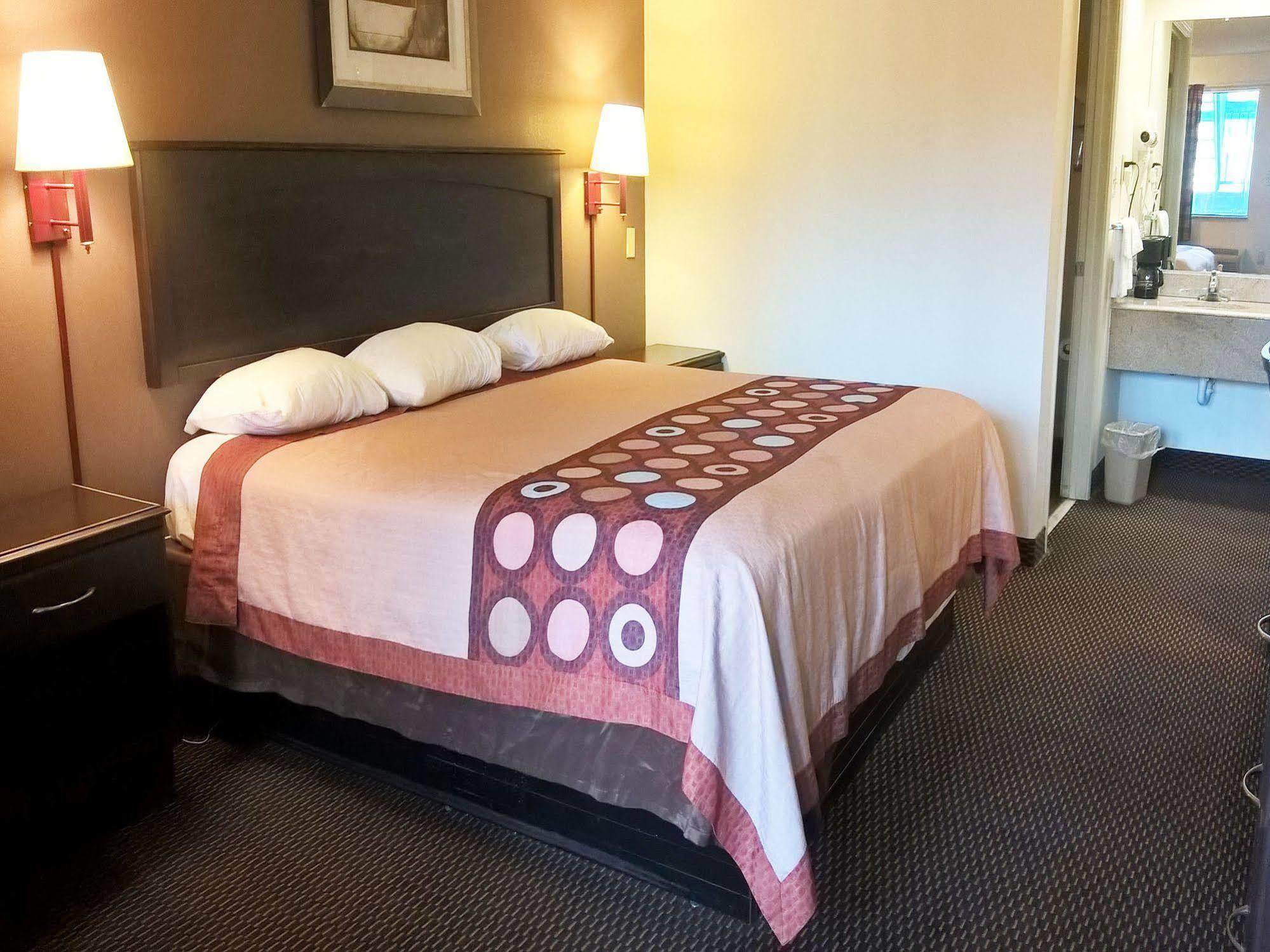 Rodeway Inn Richland Екстериор снимка